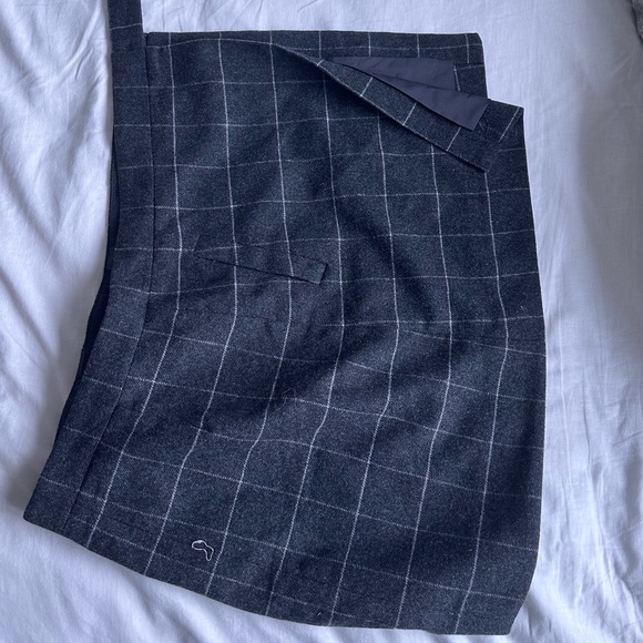 J. Crew Dresses & Skirts - J.Crew Woolen Wrap-around Skirt size 2